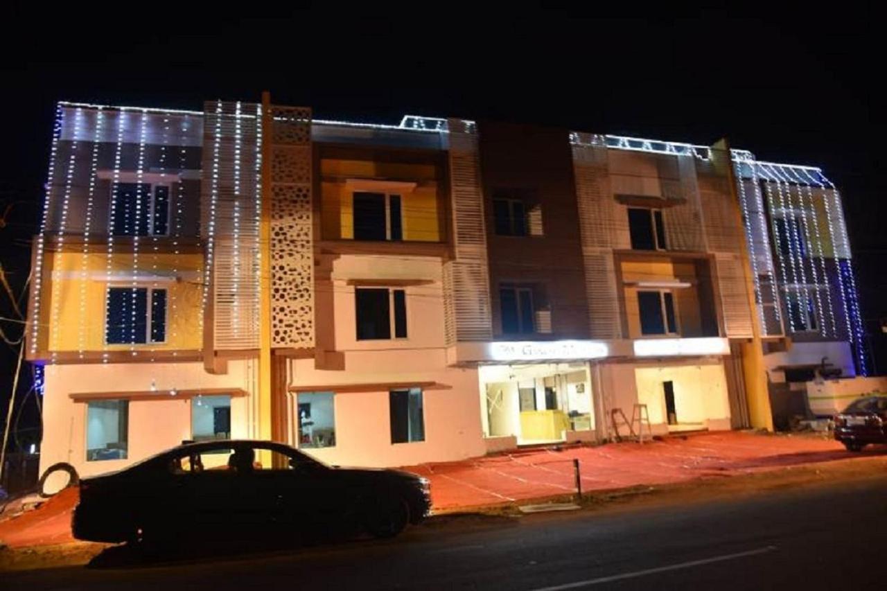 Ganesh Meridian Tiruppattur エクステリア 写真